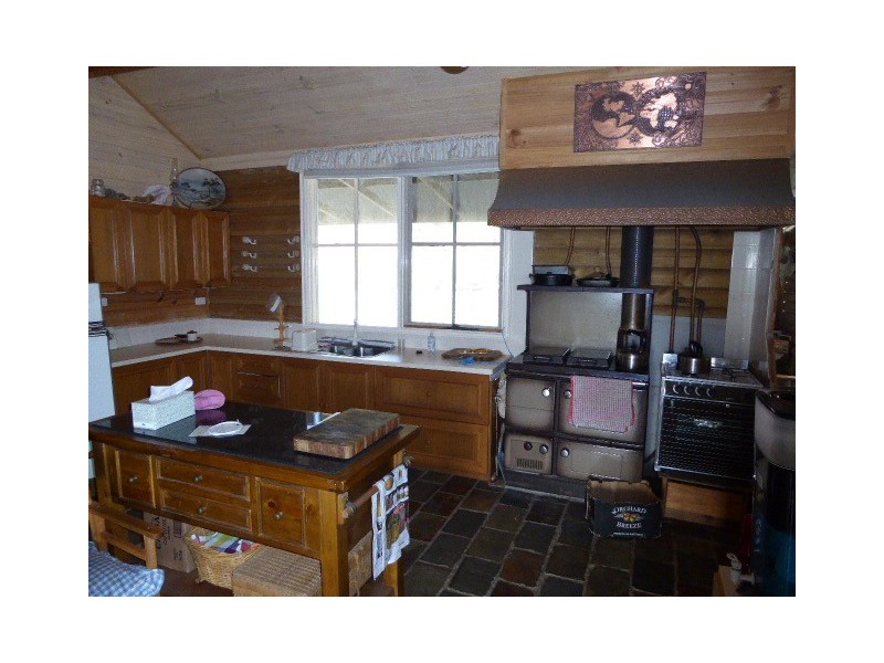 281 Edens Road, Palana, Flinders Island TAS 7255