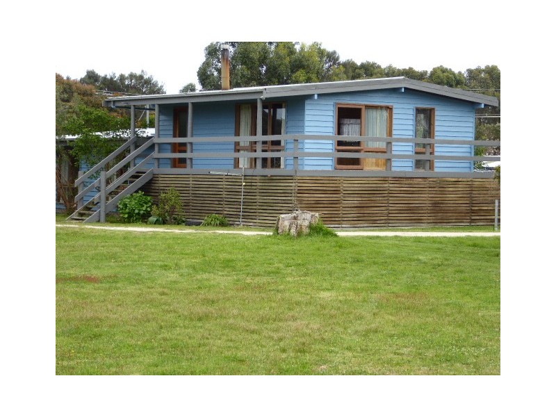 25 Bluff Road, Flinders Island TAS 7255