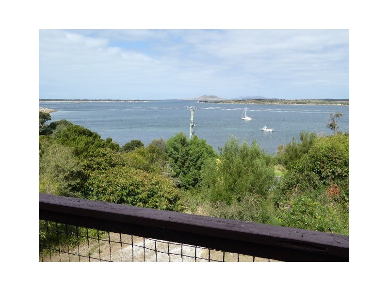 39-41 Franklin Parade, Lady Barron TAS 7255