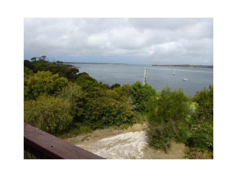 39-41 Franklin Parade, Lady Barron TAS 7255