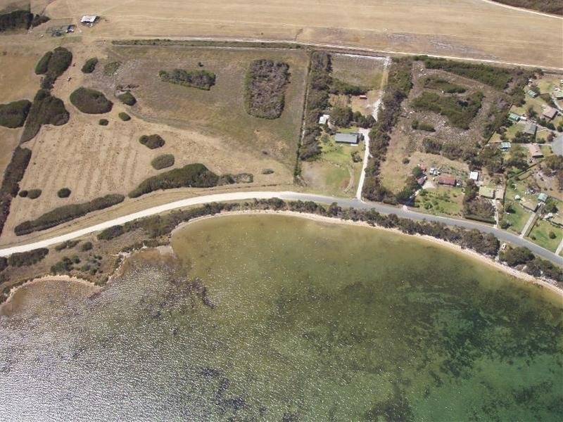 1331 Coast Road, Lady Barron, Flinders Island TAS 7255