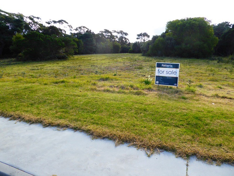 17 Barr Street, Lady Barron TAS 7255