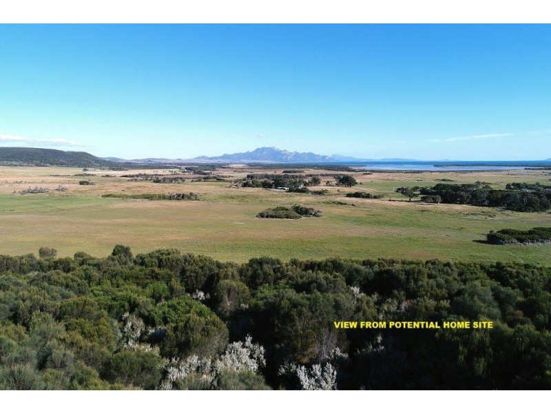 948 Palana Road, Whitemark TAS 7255