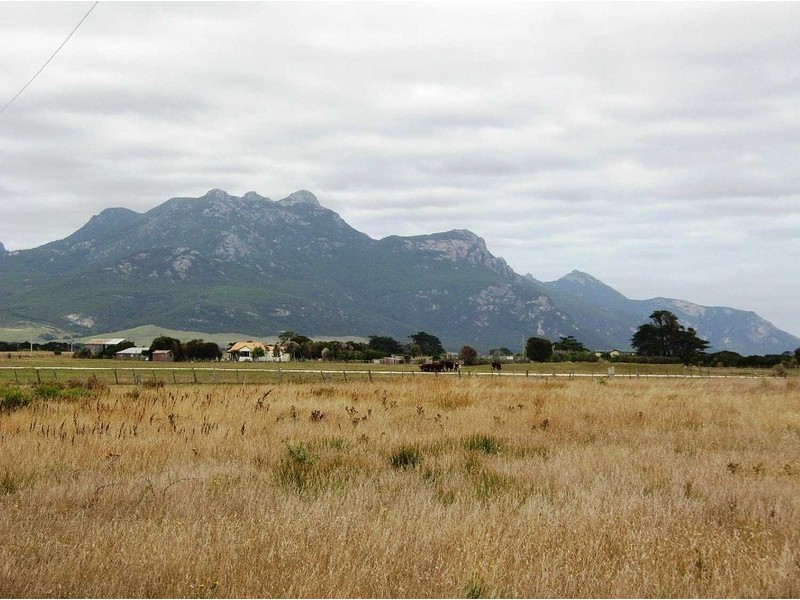 121 Butter Factory Road, Whitemark, Flinders Island TAS 7255