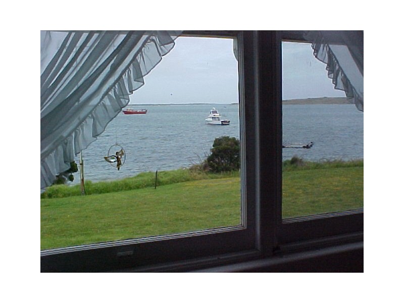 29 Main Street, Lady Barron, Flinders Island TAS 7255