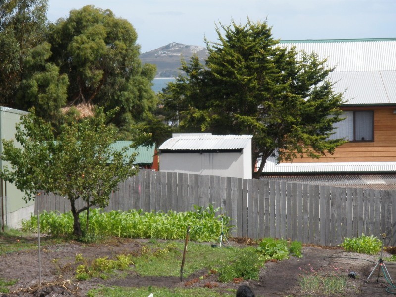 2 Gunter Street, Lady Barron, Flinders Island TAS 7255