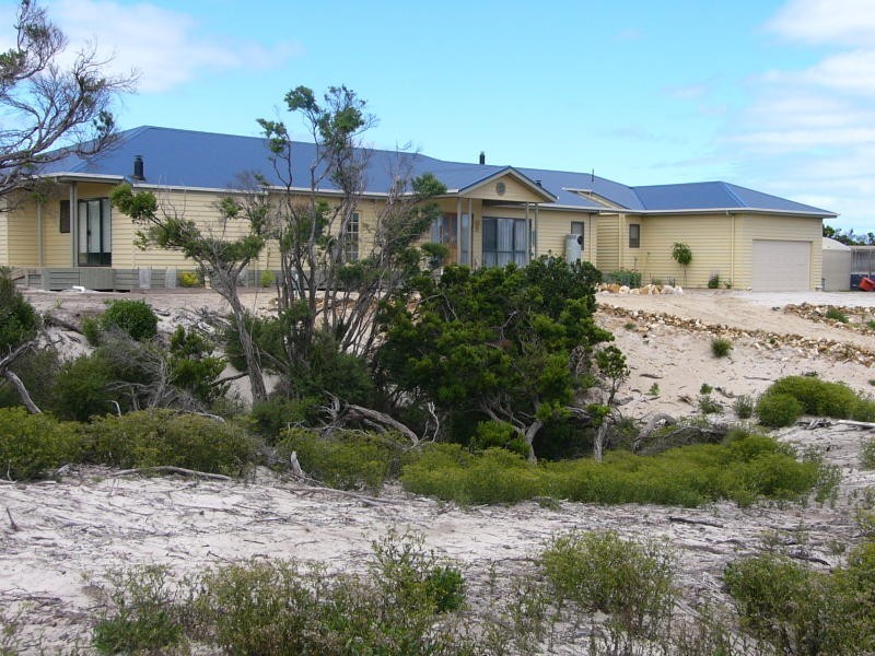 2949 Palana Road, Flinders Island TAS 7255