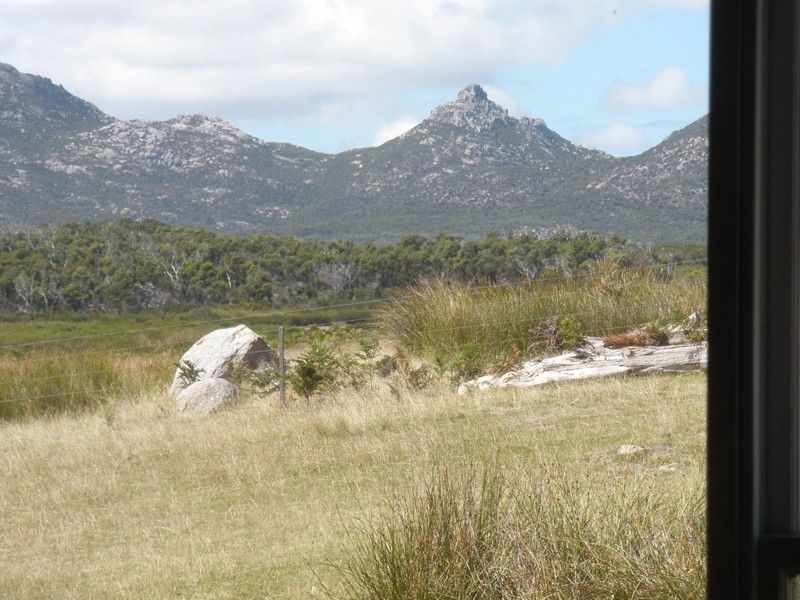 115 Harleys Road, Flinders Island TAS 7255