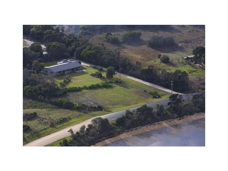 1331 Coast Road, Lady Barron, Flinders Island TAS 7255