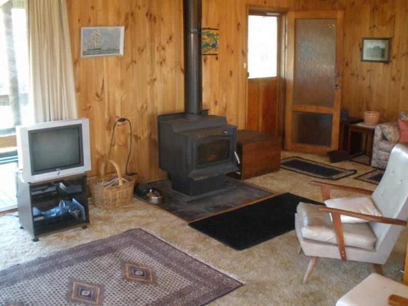 25 Bluff Road, Whitemark, Flinders Island TAS 7255