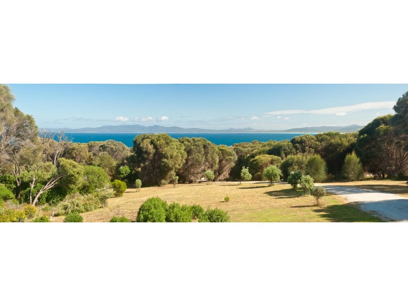 2 Fowlers Road, Emita, Flinders Island TAS 7255
