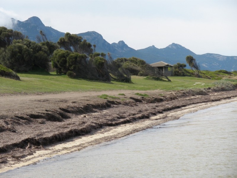 32 Patrick Street, Flinders Island TAS 7255