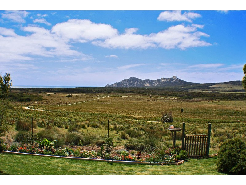 373 Killiecrankie Road, Flinders Island TAS 7255