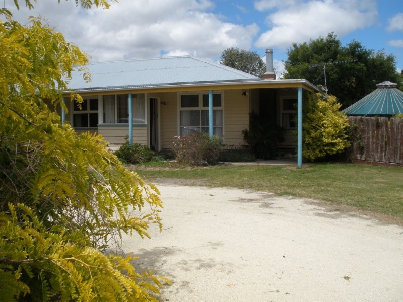 23 Bluff Road, Whitemark, Flinders Island TAS 7255