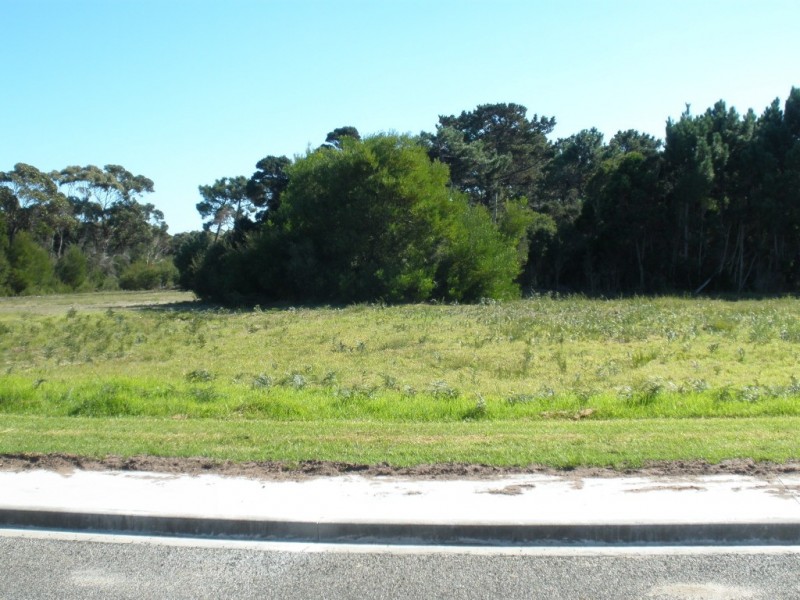 17 Barr Street, Lady Barron, Flinders Island TAS 7255