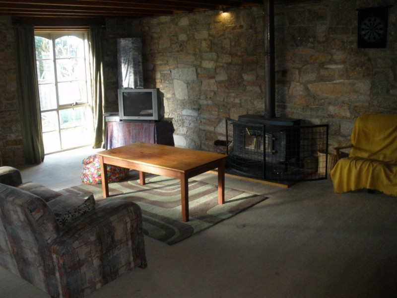 17 Bluff Road, Whitemark, Flinders Island TAS 7255