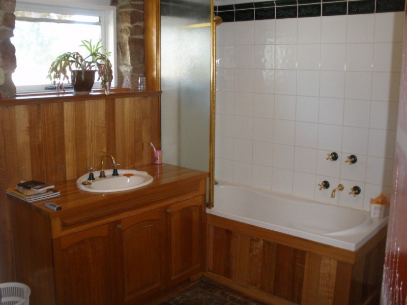 17 Bluff Road, Whitemark, Flinders Island TAS 7255