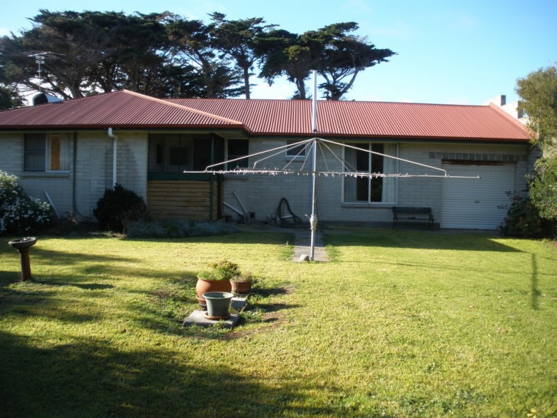 15 Walker Street, Whitemark, Flinders Island TAS 7255