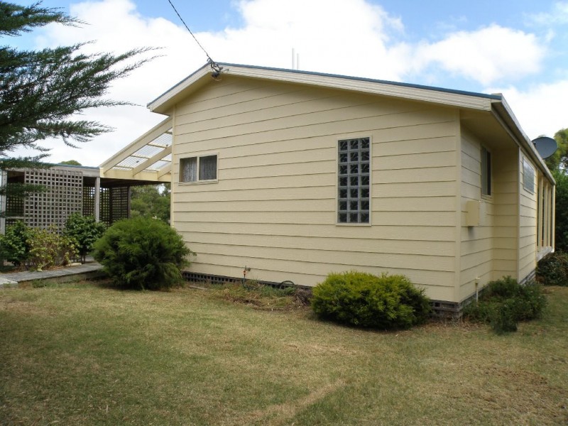 12 Gunter Street, Lady Barron TAS 7255