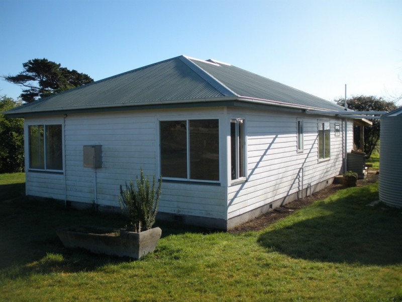 2300 Lackrana Road, Memana, Flinders Island TAS 7255