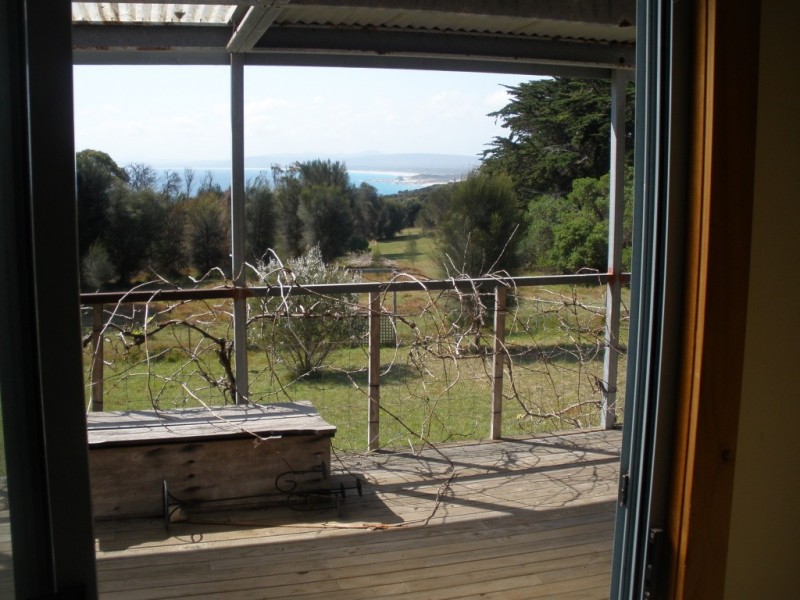34 Fowlers Road, Emita, Flinders Island TAS 7255