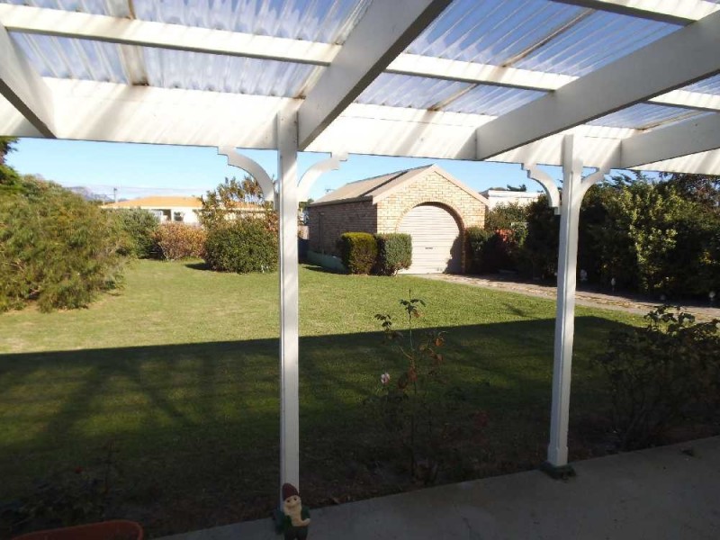 4 Martin Street, Whitemark, Flinders Island TAS 7255