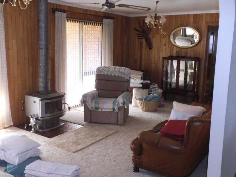 4 Martin Street, Whitemark, Flinders Island TAS 7255