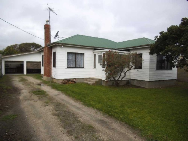 5 Lagoon Road, Whitemark, Flinders Island TAS 7255