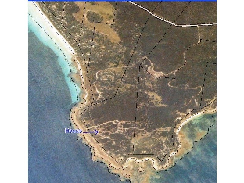 693 West End Road, West End, Flinders Island TAS 7255