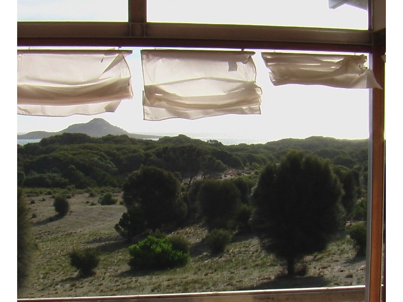 801 West End Road, Leeka, Flinders Island TAS 7255