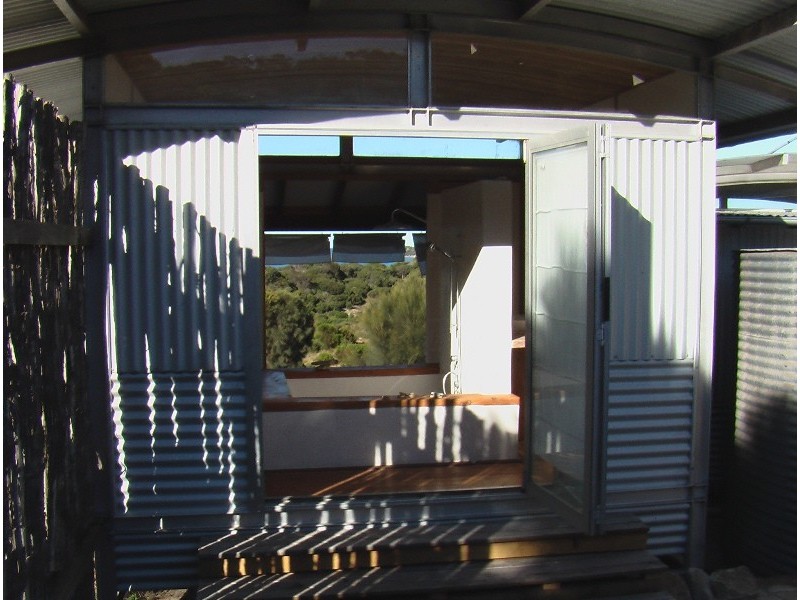 801 West End Road, Leeka, Flinders Island TAS 7255