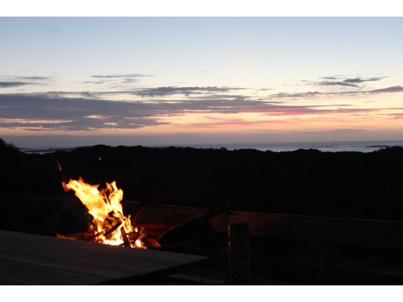 801 West End Road, Leeka, Flinders Island TAS 7255