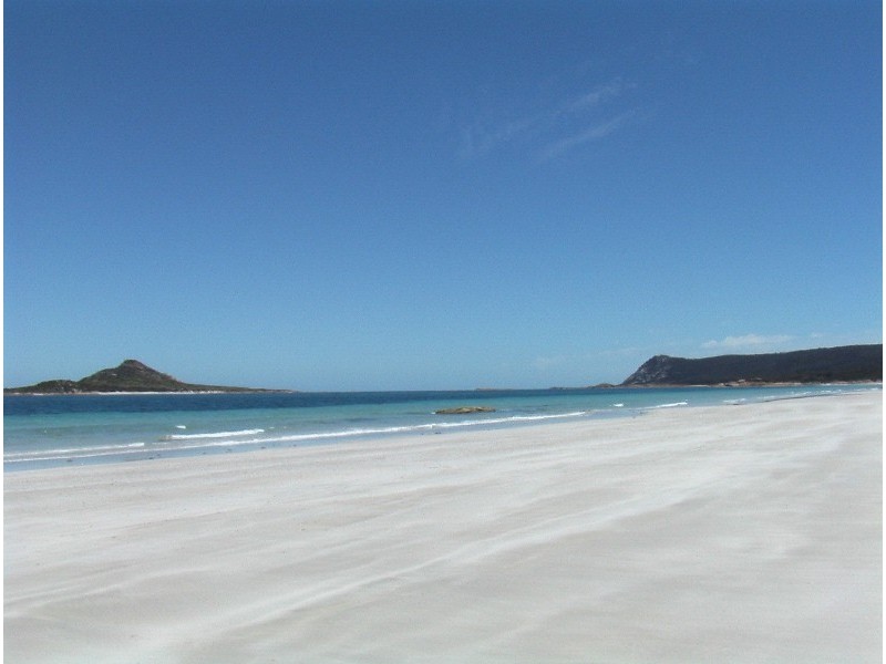 801 West End Road, Leeka, Flinders Island TAS 7255