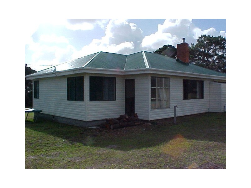 55 Virieux Road, Whitemark, Flinders Island TAS 7255