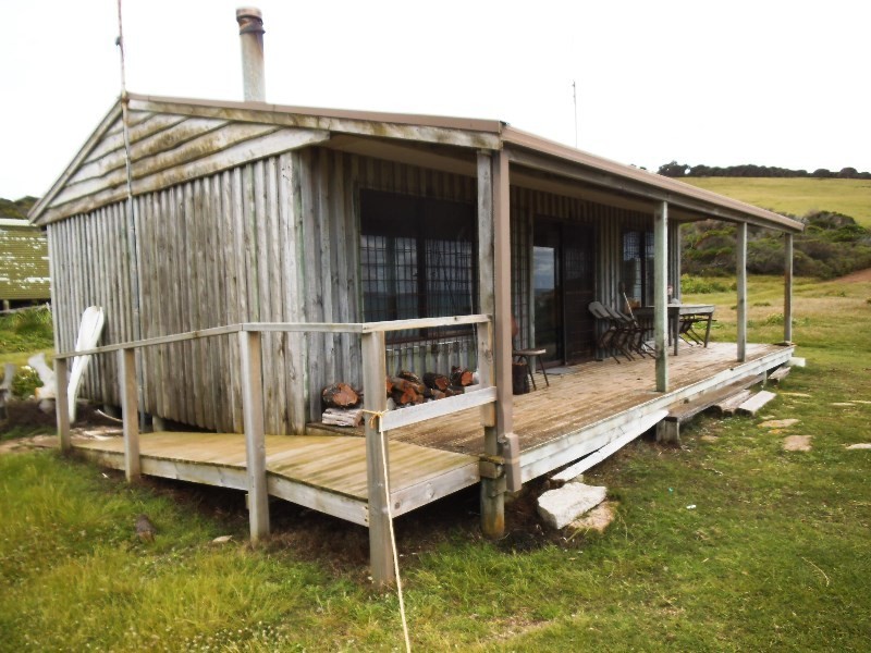 . Prime Seal Island (Bass Strait), Flinders Island TAS 7255