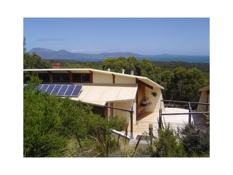 371 Big River Road, Loccota, Flinders Island TAS 7255
