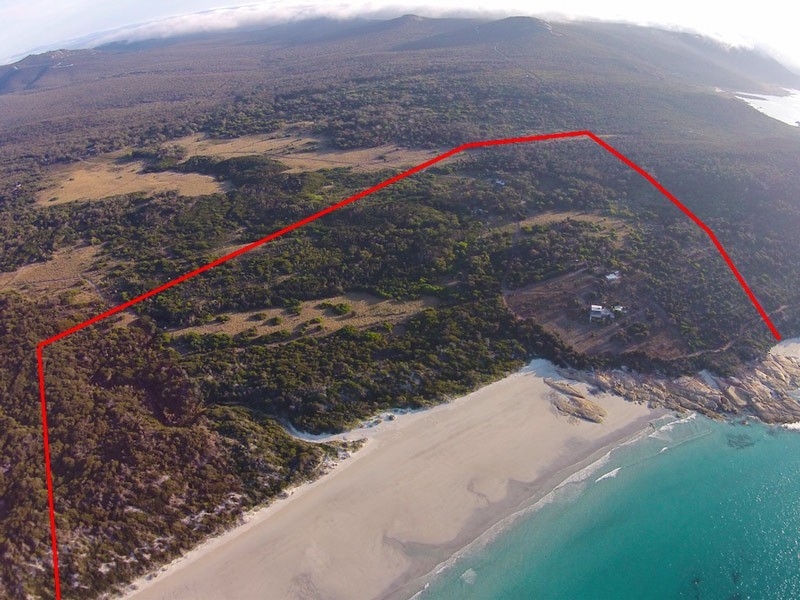 601 Boat Harbour Road, Boat Harbour, Flinders Island TAS 7255