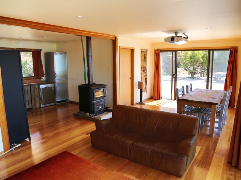 601 Boat Harbour Road, Boat Harbour, Flinders Island TAS 7255