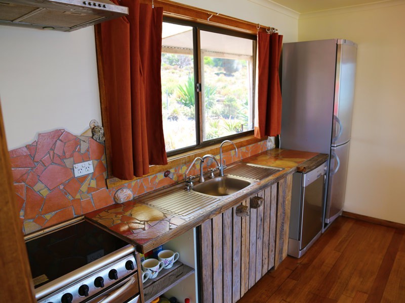 601 Boat Harbour Road, Boat Harbour, Flinders Island TAS 7255