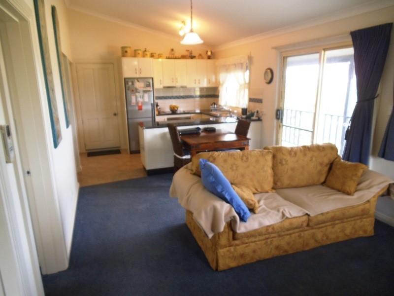 2 Gunter Street, Lady Barron TAS 7255