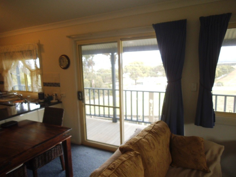 2 Gunter Street, Lady Barron TAS 7255