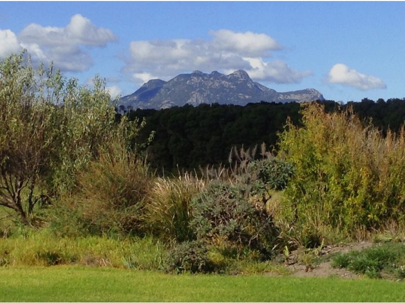 9-11 James Street, Whitemark TAS 7255