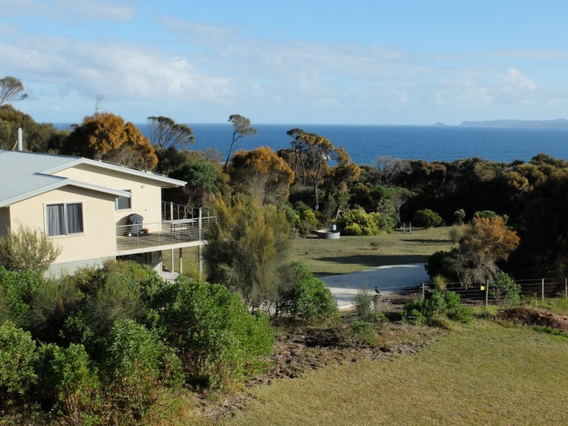 2 Fowlers Road, Emita, Flinders Island TAS 7255
