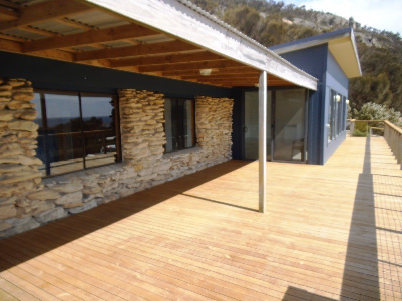 527 Killiecrankie Road, Flinders Island TAS 7255