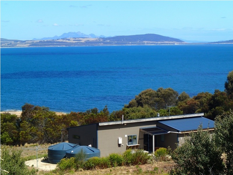 169744/1 West End Road, Leeka, Flinders Island TAS 7255