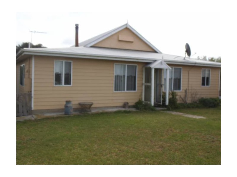 120 Butter Factory Road, Whitemark, Flinders Island TAS 7255