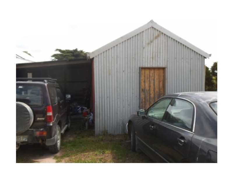 120 Butter Factory Road, Whitemark, Flinders Island TAS 7255