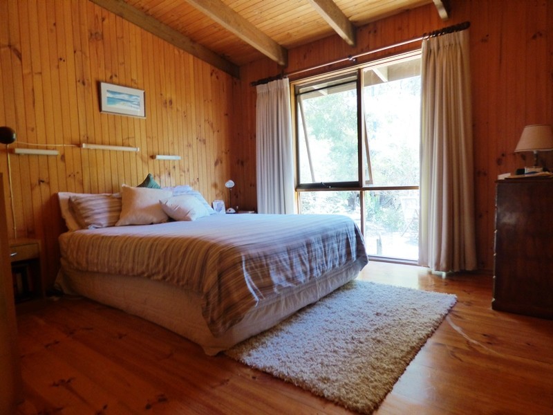 501 and 503 Killiecrankie Road, Killiecrankie, Flinders Island TAS 7255