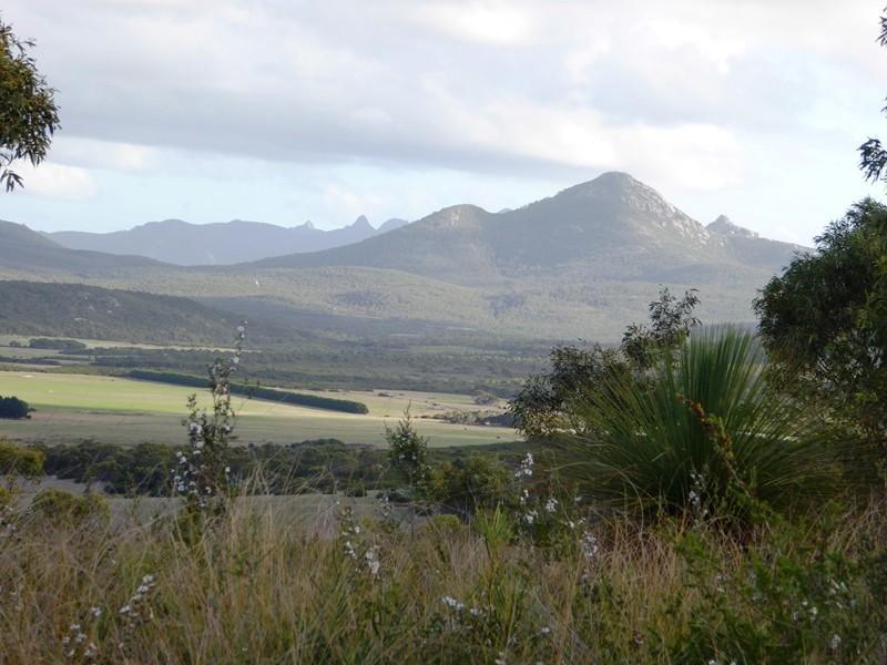 1749 Lackrana Road, Lackrana, Flinders Island TAS 7255