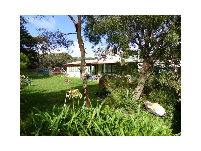 160 Edens Road, Palana, Flinders Island TAS 7255